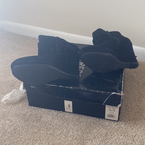 Suede Fringe Wedge Ankle Booties - Picture 3 of 6